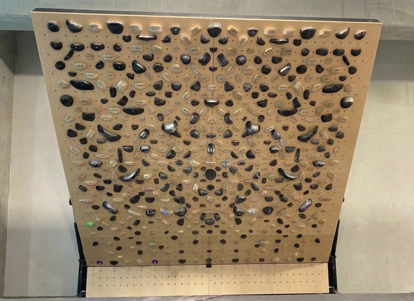 Adjustable Climbing Wall